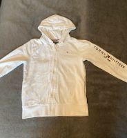 Tommy Hilfiger Jacke jungen Gr.152 Niedersachsen - Schortens Vorschau