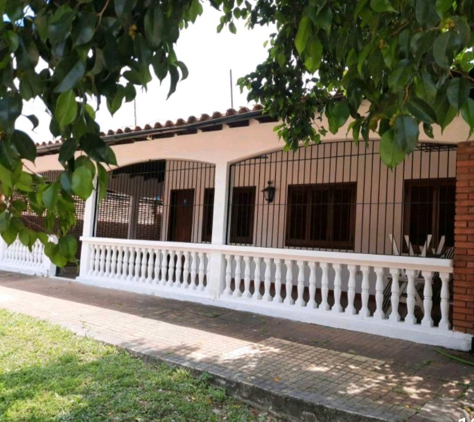 Komplettes Haus in Areguá Paraguay in Erfurt
