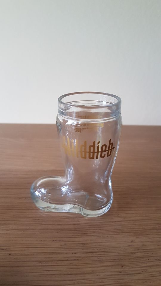 Glas Stiefel Wilddieb 3 Stück je 2 cl in Voerde (Niederrhein)