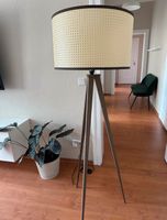 Stehlampe/ Lampe Tripod der Designer Marke „Zuiver“ Friedrichshain-Kreuzberg - Friedrichshain Vorschau