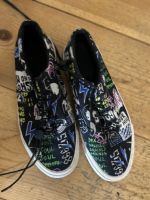 Leinen Sneaker mit Graffiti Print Größe 42, wie neu! Berlin - Zehlendorf Vorschau