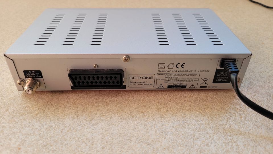 EASY-ONE S2 Digitaler Satellite Receiver in Vaihingen an der Enz