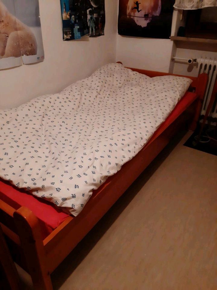 Bett Jugendbett in Unterschleißheim