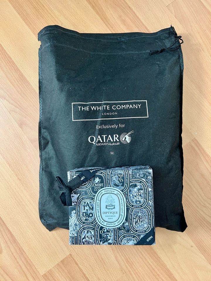 Diptyque Amenity Kit + Pyjama Qatar Business Tam Dao in Baden-Württemberg -  Tübingen | eBay Kleinanzeigen ist jetzt Kleinanzeigen