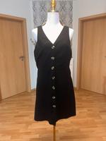 Kleid v new look gr. 42 schwarz knopfleiste Hessen - Lauterbach (Hessen) Vorschau