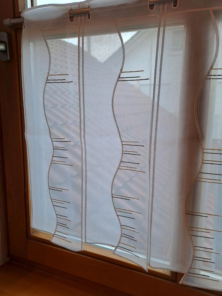 Scheiben- oder Fenstergardine / Vorhang / NEU / 4 Stück in Mengkofen