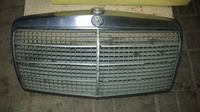 Mercedes-Benz  /8 W115 original Kühlergrill und Kühler Bremen - Hemelingen Vorschau