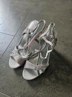Tamaris Pumps in Silber Gr. 37 neu Baden-Württemberg - Ulm Vorschau