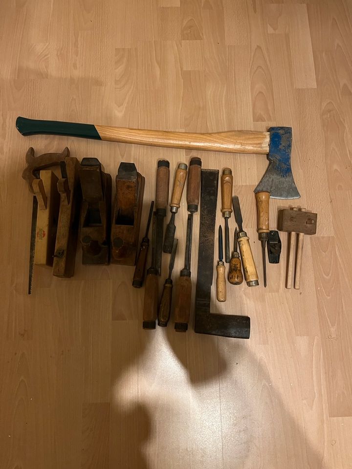 Verkaufe altes Zimmermanns und Tischler Werkzeug in Gaildorf