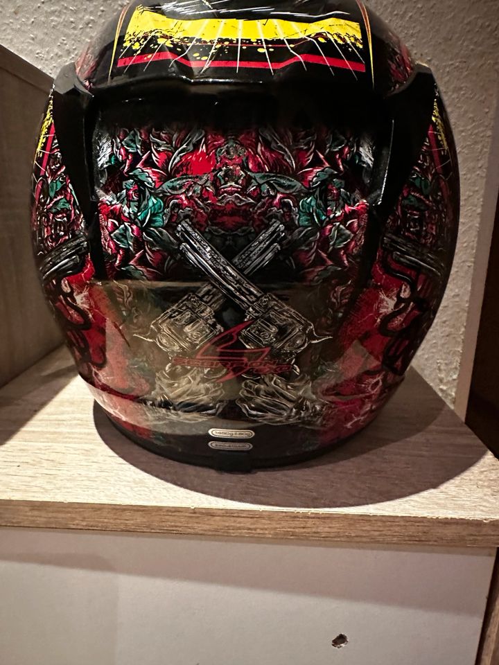 Helm zu verkaufen in Pirmasens