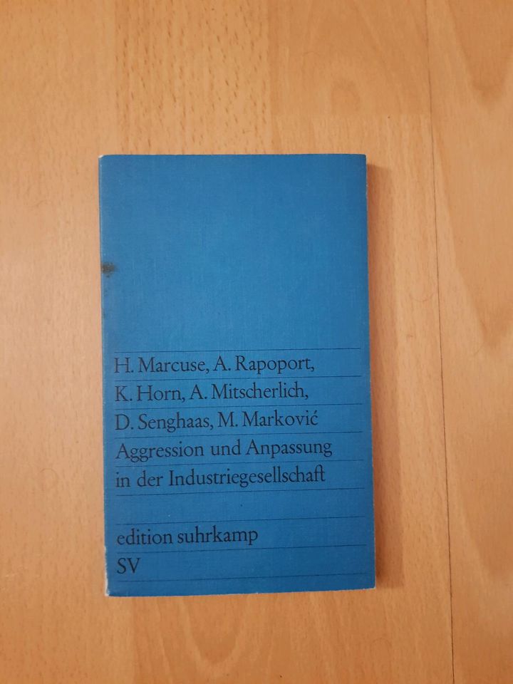 Marcuse Mitscherlich Aggression Anpassung Suhrkamp Buch Bücher Ps in Frankfurt am Main