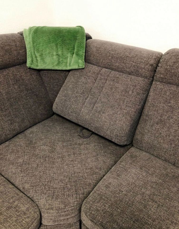 Sofa Ecksofa Wohnlandschaft mit Schlaffunktion/ Bettfunktion grau in Hattingen