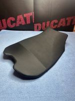 Original Sattel Ducati Panigale V4 Baujahr 2022 „neu“ Bayern - Kaufbeuren Vorschau