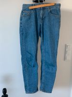 ASOS Jeans Fit Waist Inside Leg hellblau Gr. 28/30 Hessen - Rodgau Vorschau