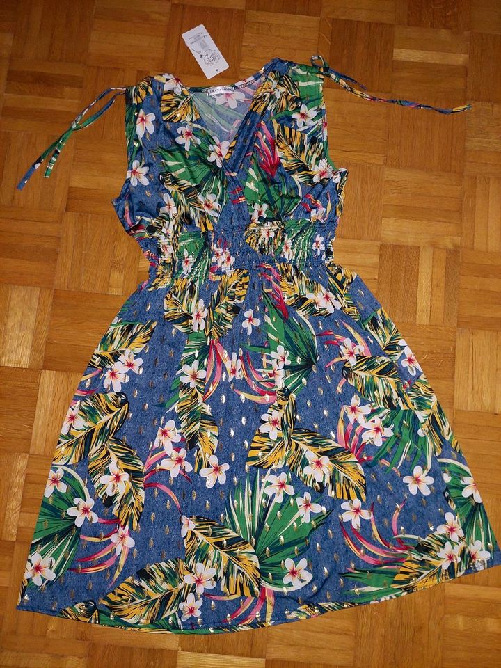 Sommer Kleid Kofferkleid Gr.S M L Blau Bunt Blumen Plumeria Neu in Augsburg