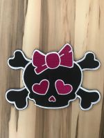 #62 Patch Totenkopf Schleife mittel blau/Pink - Biker Kutte Weste Bayern - Krailling Vorschau