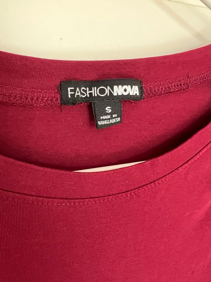 Longsleeve Fashion Nova Gr. S in Bayreuth