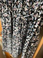 Tolles Umstandskleid H&M Mama Umstandsmode Gr. L wie neu Nordrhein-Westfalen - Nieheim Vorschau