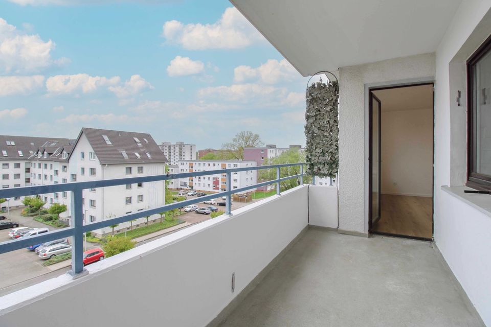 Bezugsfreies 2-Zimmer-Eigenheim mit Balkon und guter Anbindung in Vorstadtlage von Hannover in Hannover