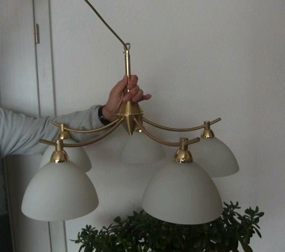 Lampe Leuchte Messing in Waldershof