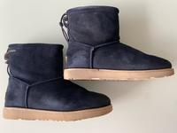 UGG Boots Schuhe Stiefel M Classic Waterproof dunkelblau 40 Baden-Württemberg - Mannheim Vorschau