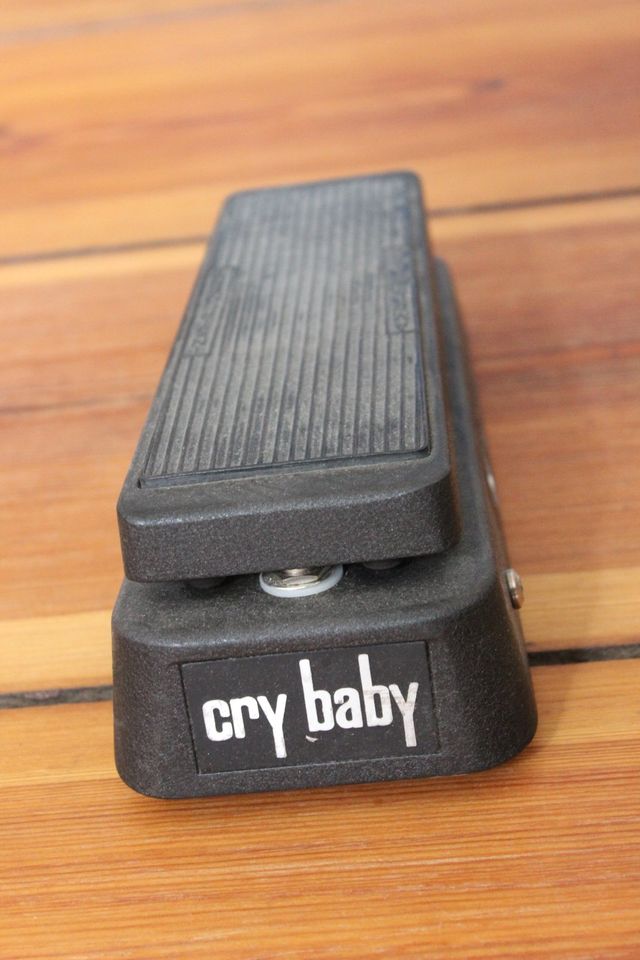 Dunlop Cry Baby Wah Wah / True Bypass / LED Mod in Berlin