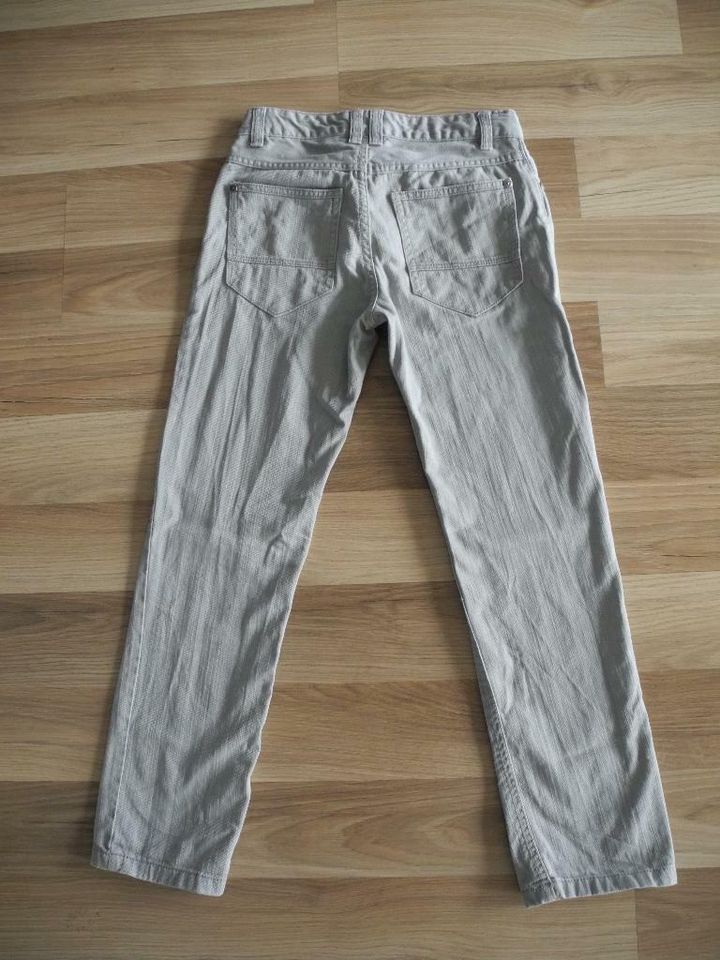 Jeans grau Skinny gerades Bein  Gr. 140  in 100% Baumwolle wNEU in Neckargemünd