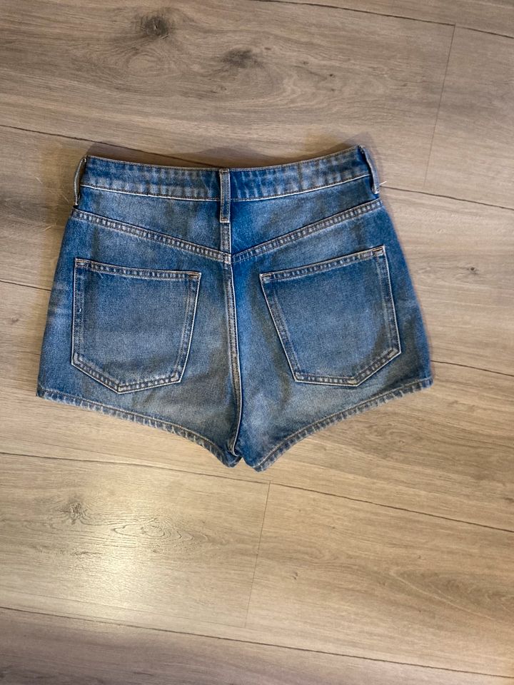 ♥️ Jeans Shorts Mädchen Damen weiß & denim Gr. S 36 ♥️ in Triptis