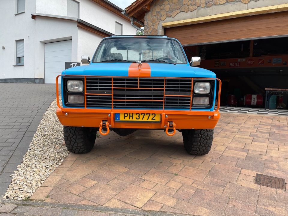 Chevrolet k30 in Ralingen