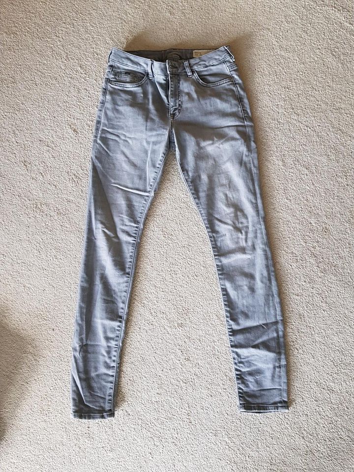 EDC Skinny Jeans W29 L32 in Klipphausen