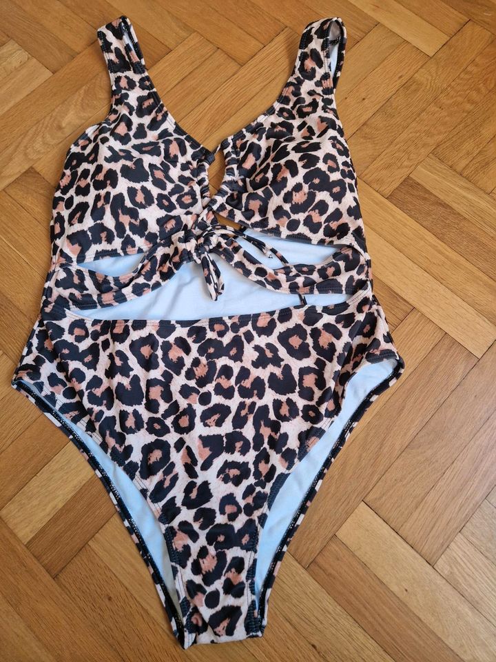 NEU SHEIN Badeanzug XL/XXL Leo Print Sommer Bademode 44 in Emsdetten