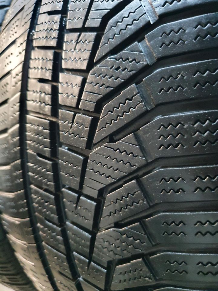 2022 Hankook Winterreifen 2x 225/45 R18 91H - 225 45 18 in Sindelfingen