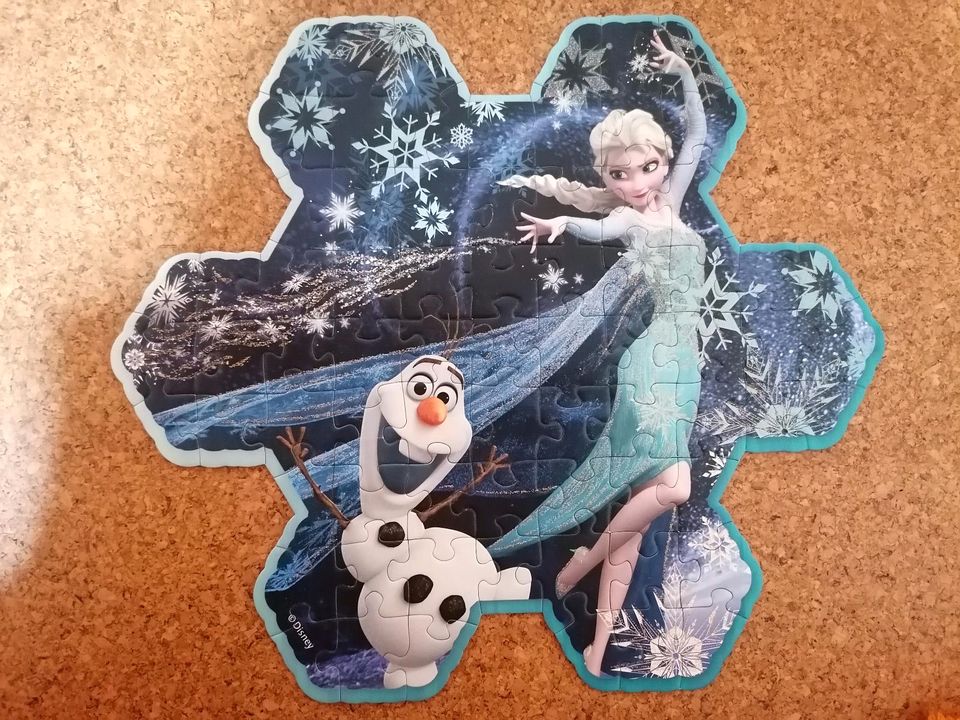 Konturenpuzzle Frozen 73 Teile 5+ Glitzer Elsa und Olaf in Wedel