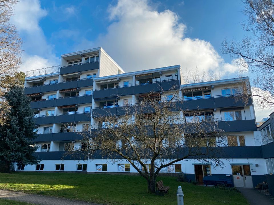 Helle Seniorenwohnung SB-Nähe Rastpfuhlklinik in Saarbrücken