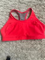Sport BH Neon Pink Nike Gr. L Saarland - Völklingen Vorschau