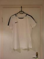 Nike T-Shirt Gr. M Sachsen - Großpösna Vorschau