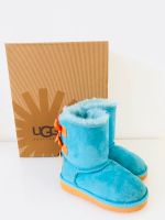 ❤️ UGG Boots Stiefel Bailey Bow ❤️ Seltenes Modell~kaum getragen Hessen - Oberursel (Taunus) Vorschau