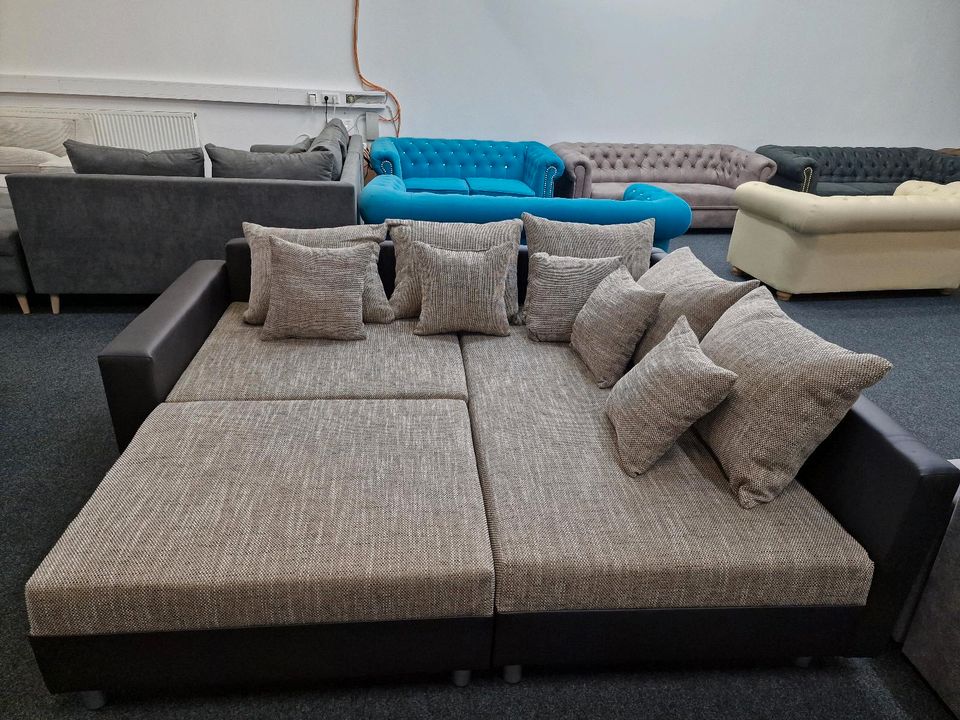 Sofa Ecksofa Braun  L-Form Couchgarnitur mit Hocker wohnen Möbel Wurm in Osnabrück