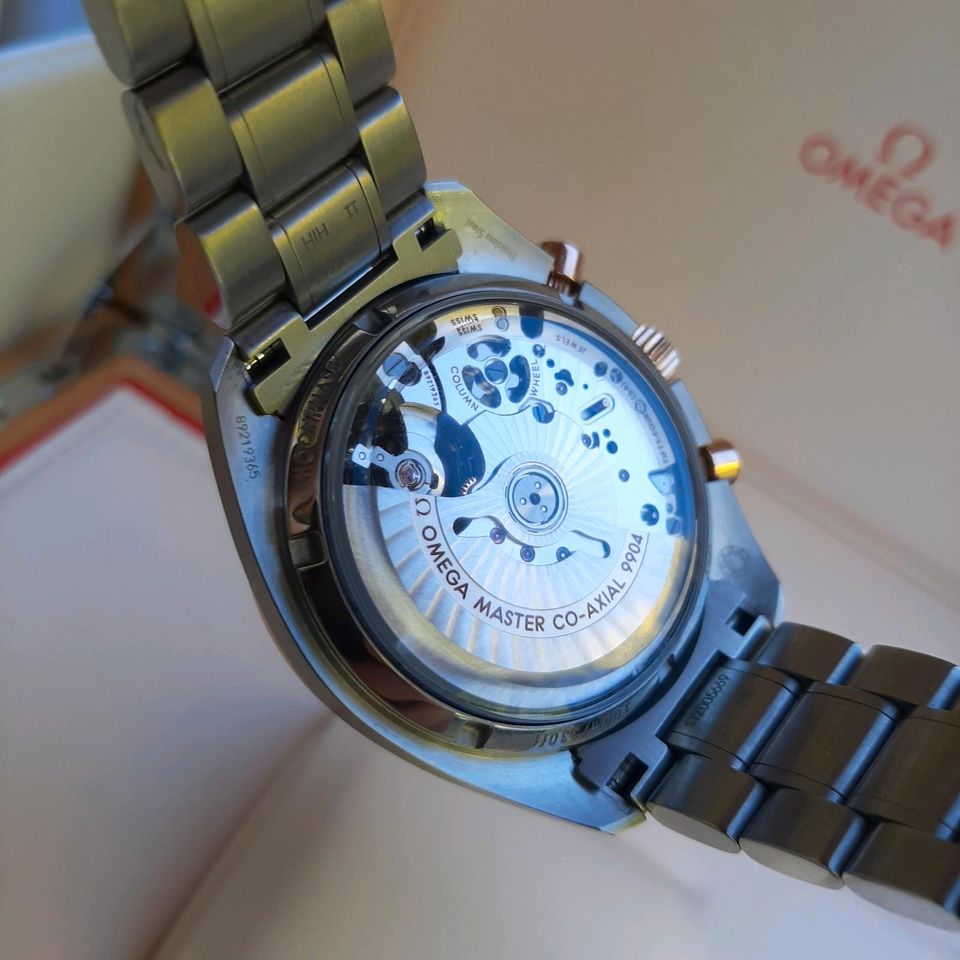 Omega Speedmaster Mondphase im Fullset in Quickborn