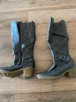 Dr. Martens Retro 90er Stiefel Niedersachsen - Ganderkesee Vorschau