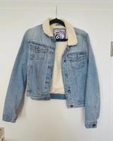 Hochwertige Superdry Jeansjacke 38 Nordrhein-Westfalen - Vettweiß Vorschau