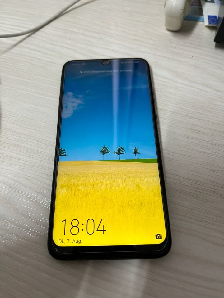 Huawei P Smart 2019 Smartphone Handy in Bielefeld