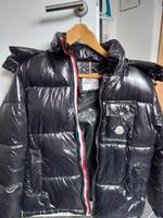 Moncler farbe schwarz sehr schön Bayern - Großostheim Vorschau
