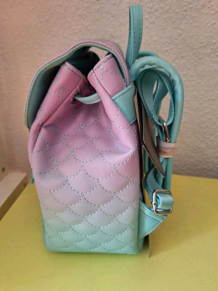 Loungefly Disney Arielle Rucksack in Trebsen