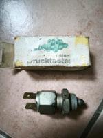 DDR Drucktaster für Rückfahrscheinwerfer Sachsen - Bobritzsch-Hilbersdorf Vorschau