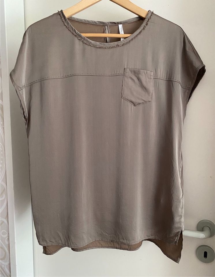 Elegante Marc Cain Bluse N4/38-40 Seidenbluse Taupe wNEU in Düsseldorf