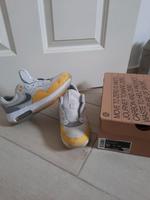 Nike Schuhe gr. 38 Nordrhein-Westfalen - Bedburg Vorschau