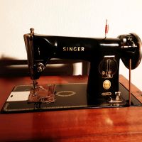 Nähmaschine Singer 215G4 mit Unterschrank Hessen - Driedorf Vorschau