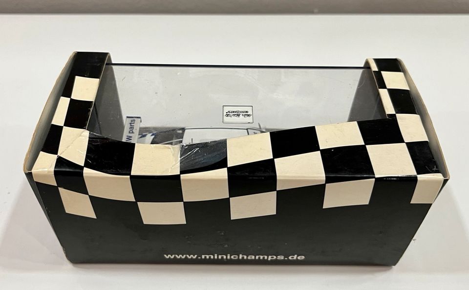 MINICHAMPS 1:43 BMW M3 GTR 2001 Nr 42 Modellauto in Erftstadt