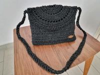 Sehr schöne Damen-Hängetasche "Handmade" schwarz gestrickt *Neu* Bayern - Aschaffenburg Vorschau